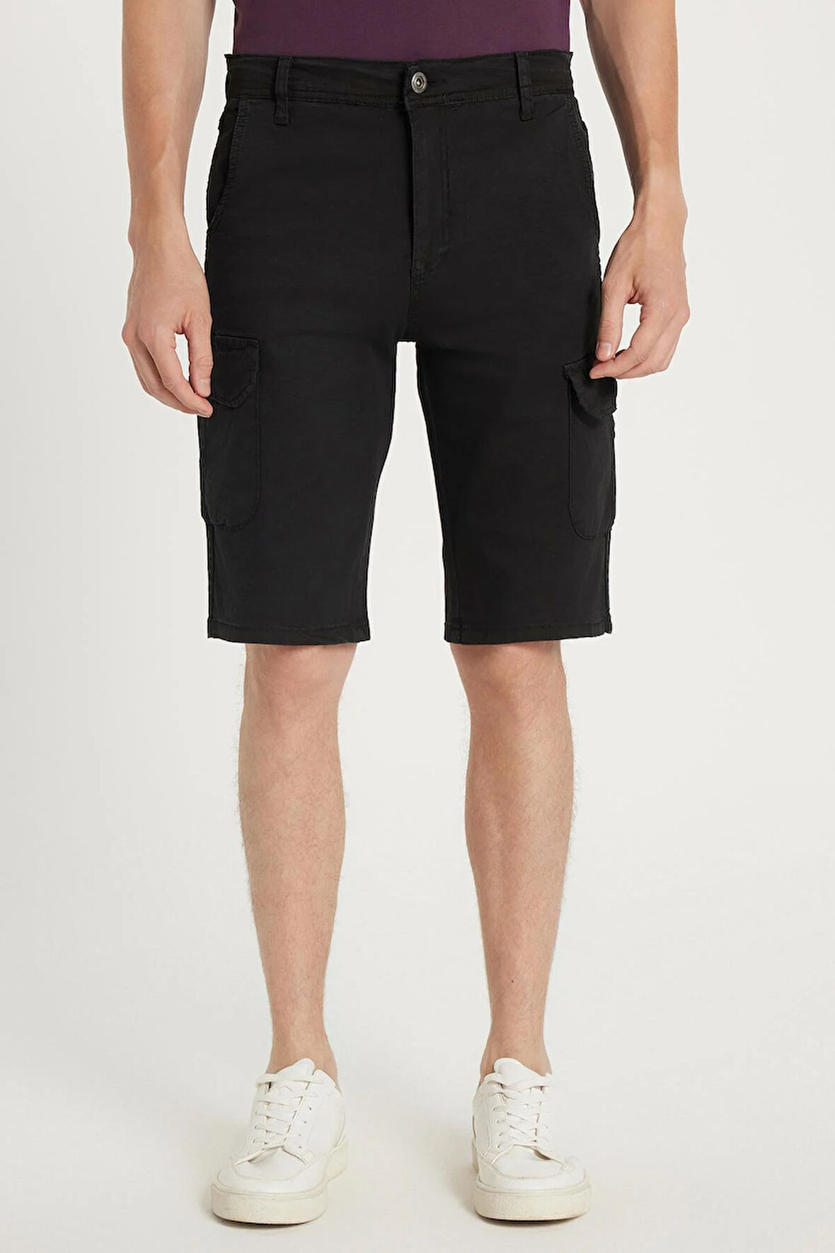 Erkek Relax Fit Rahat Kesim %100 Pamuk Kargo Cep Siyah Kapri Şort