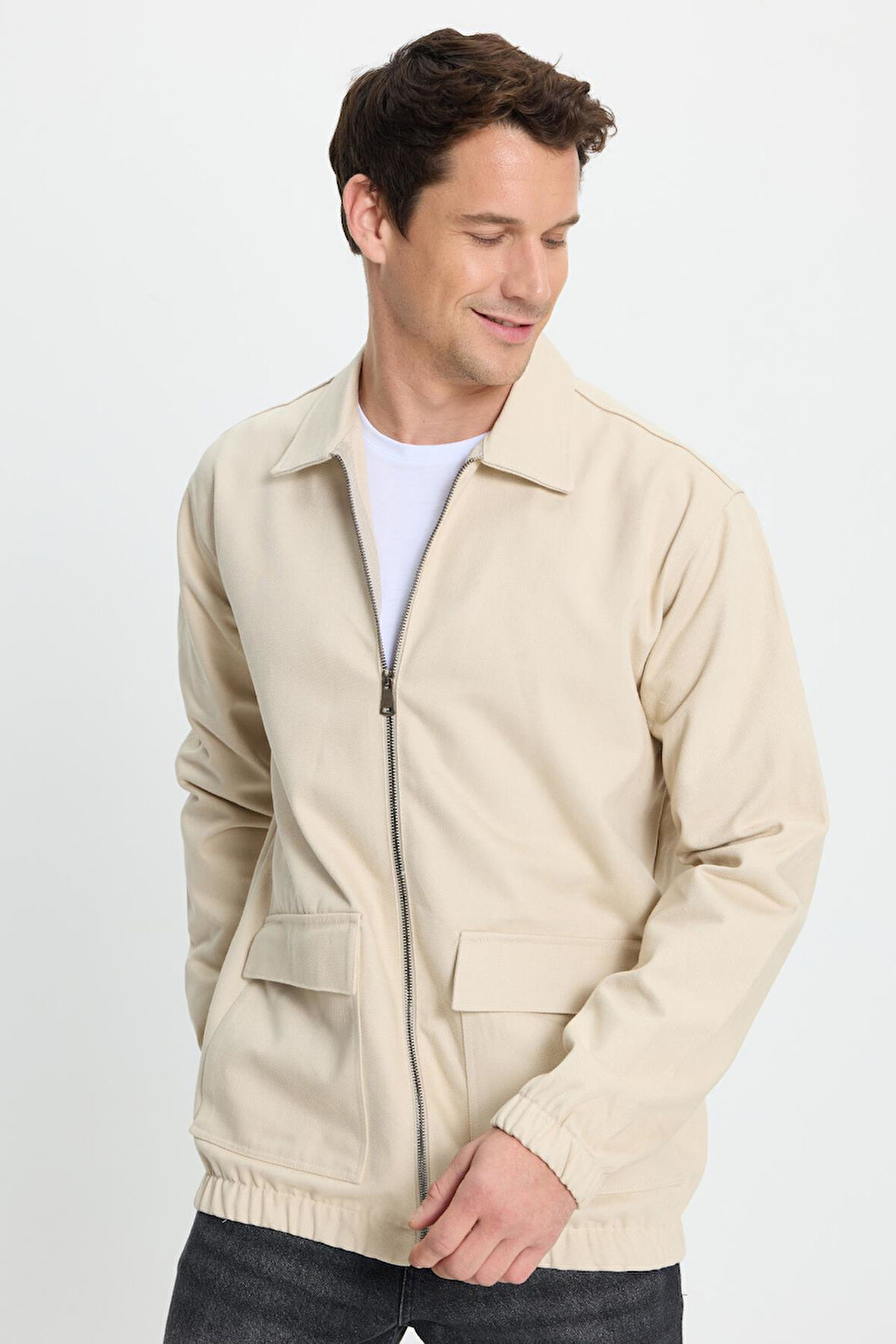 Erkek Relax Fit Rahat Kesim Çift Cep Kapaklı Fermuarlı Beli Lastikli Düz Bej  Ceket Mont Gömlek