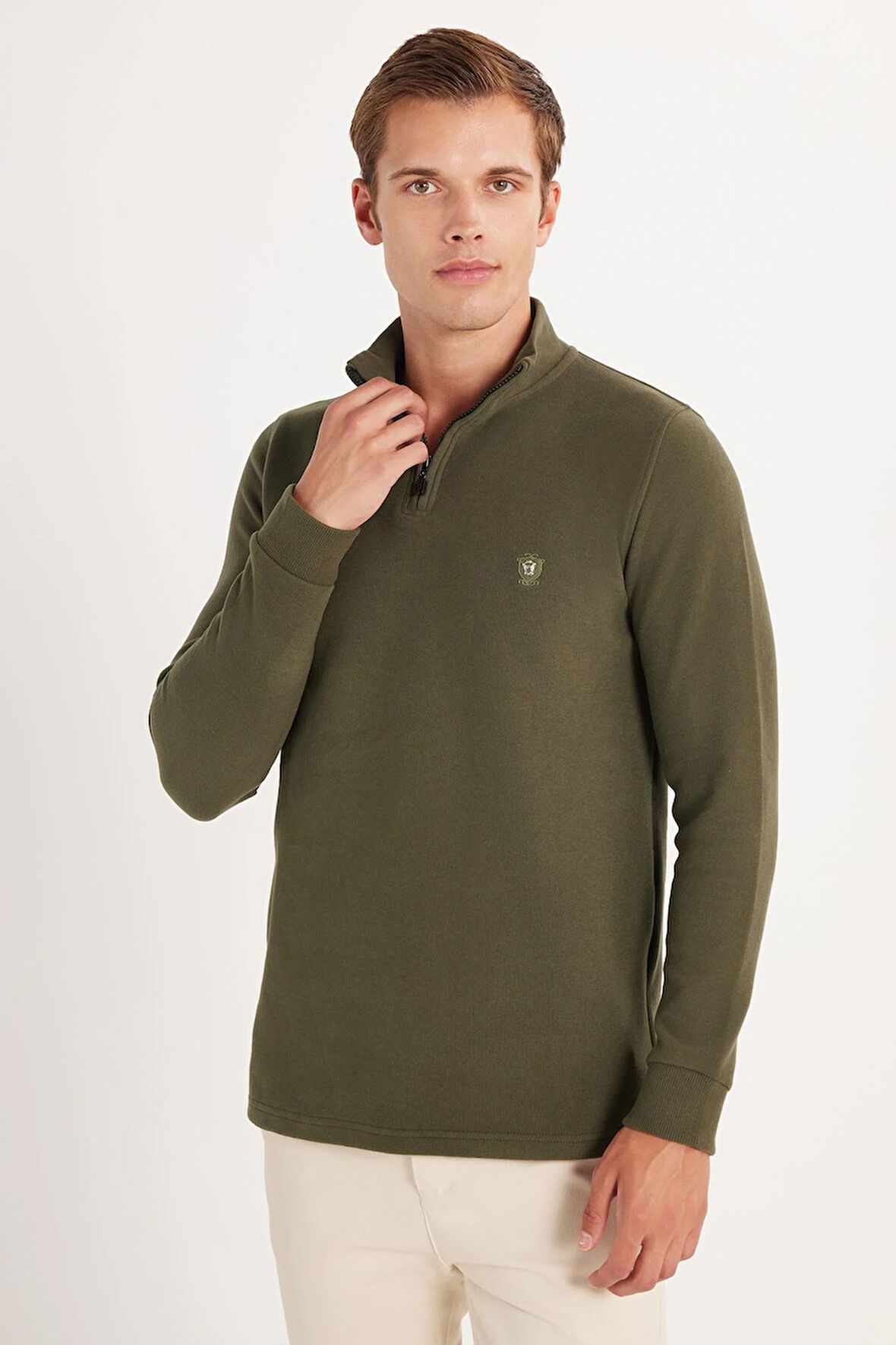 Erkek Slim Fit Dar Kesim Pamuklu Selanik Kumaş Yarım Fermuarlı Haki Dik Yaka Sweatshirt