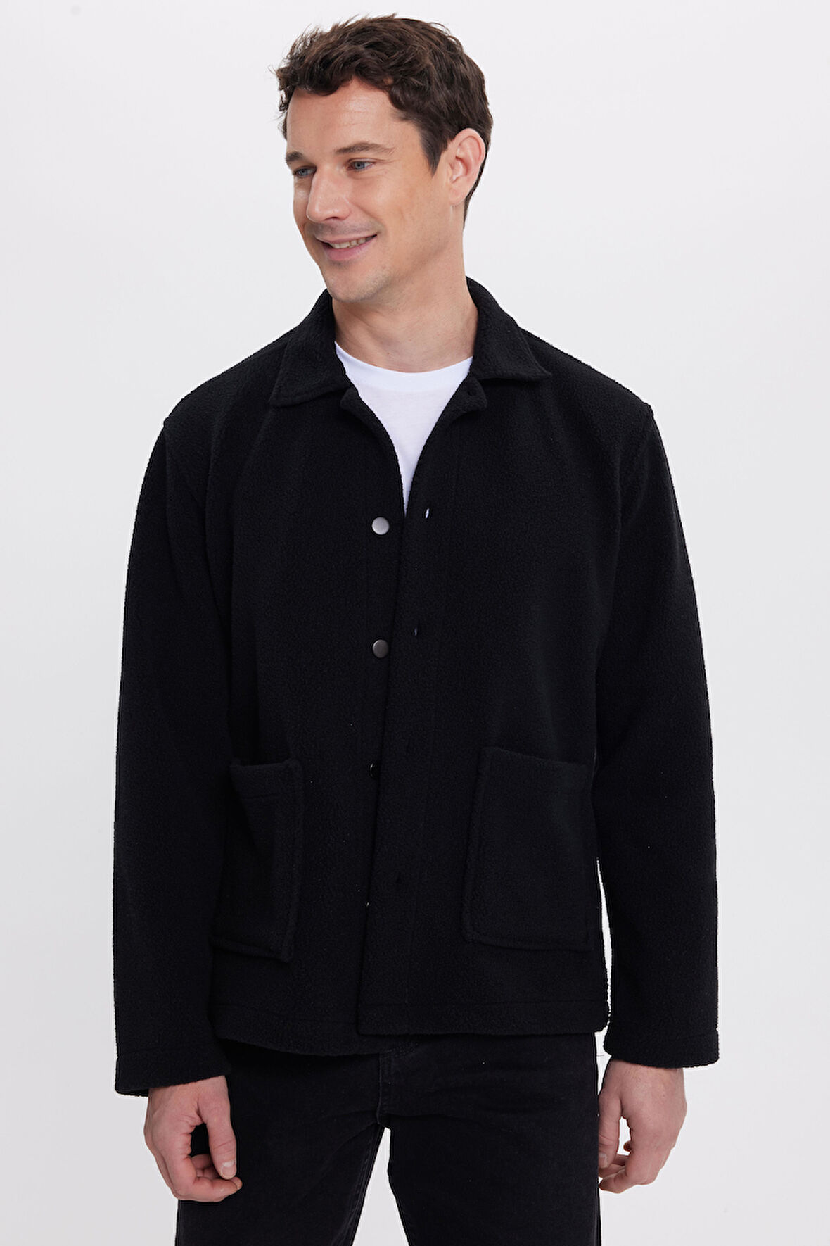 Erkek Regular Fit Rahat Kesim Peluş Çıtçıtlı Torbalı Çift Cepli Siyah Ceket Gömlek