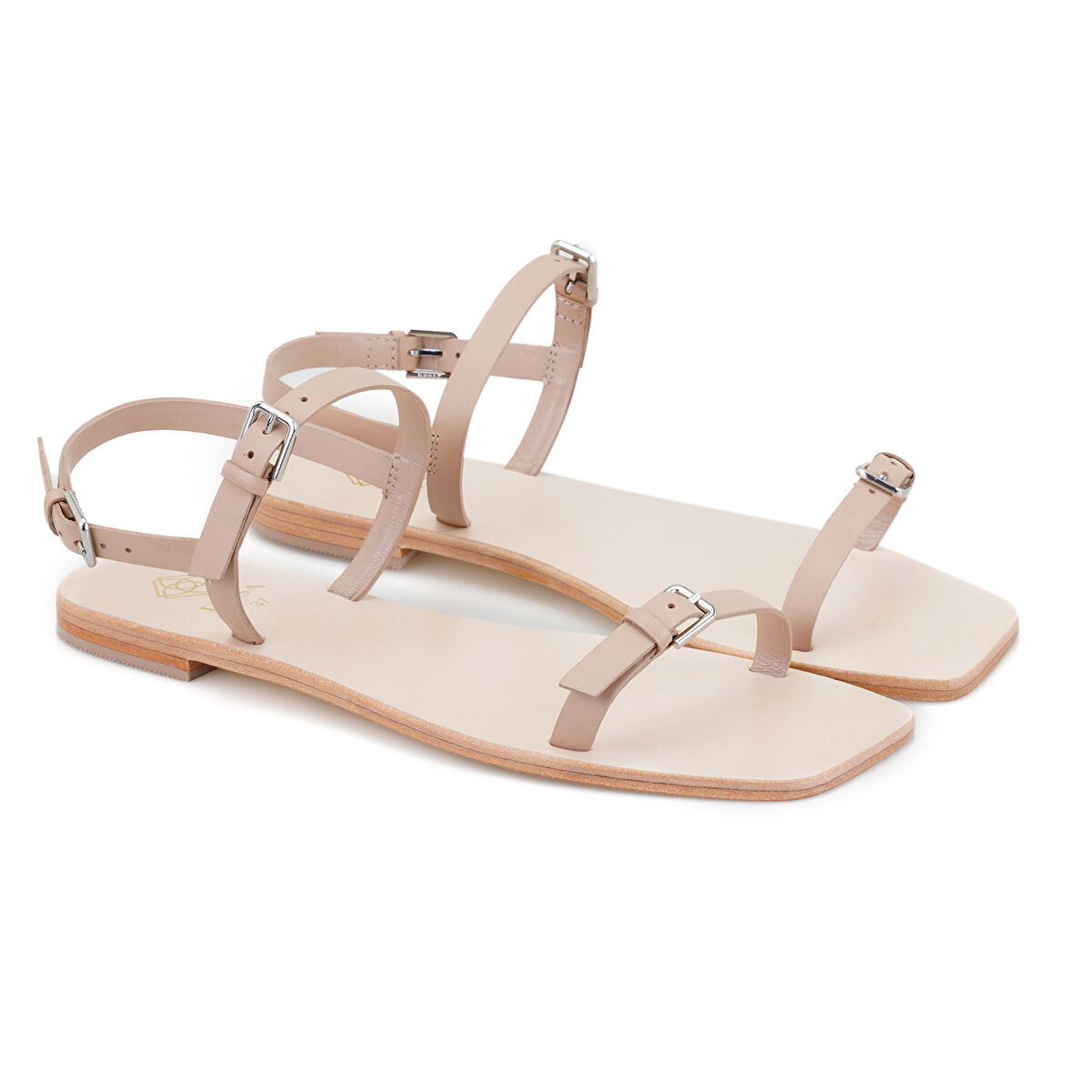 Derlon Bej Kadın Ayarlanabilir Tokalı Deri Sandalet