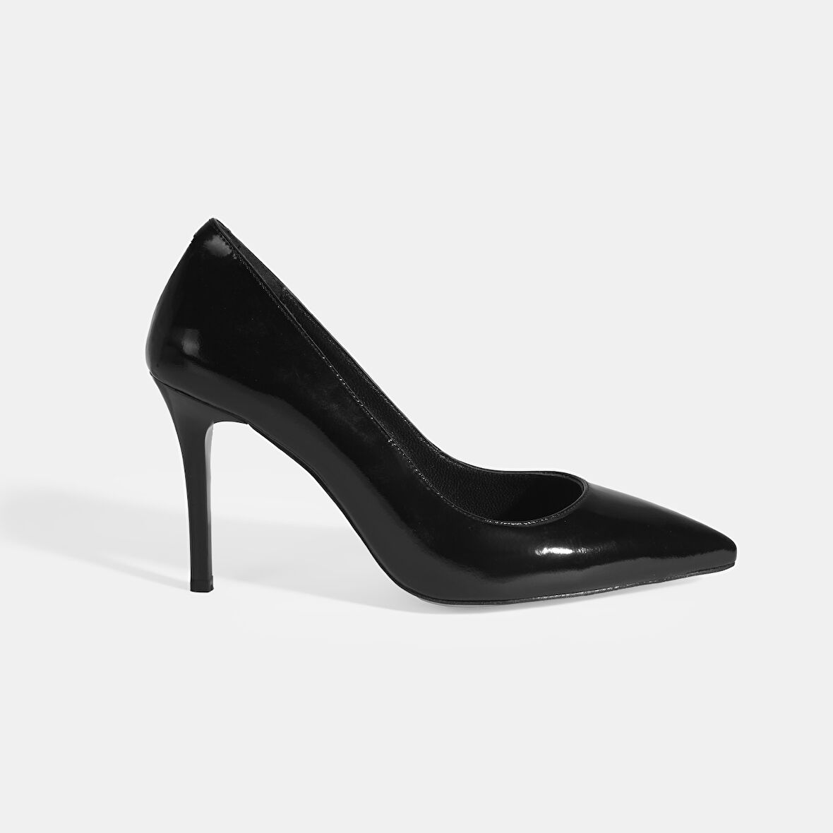 Kadın Siyah Rugan Deri Stiletto