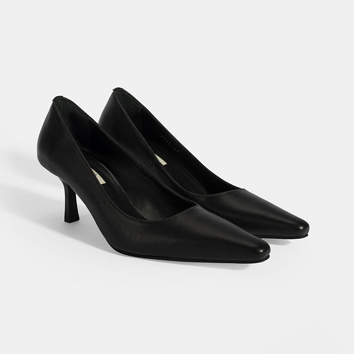 Kadın Siyah Deri Stiletto