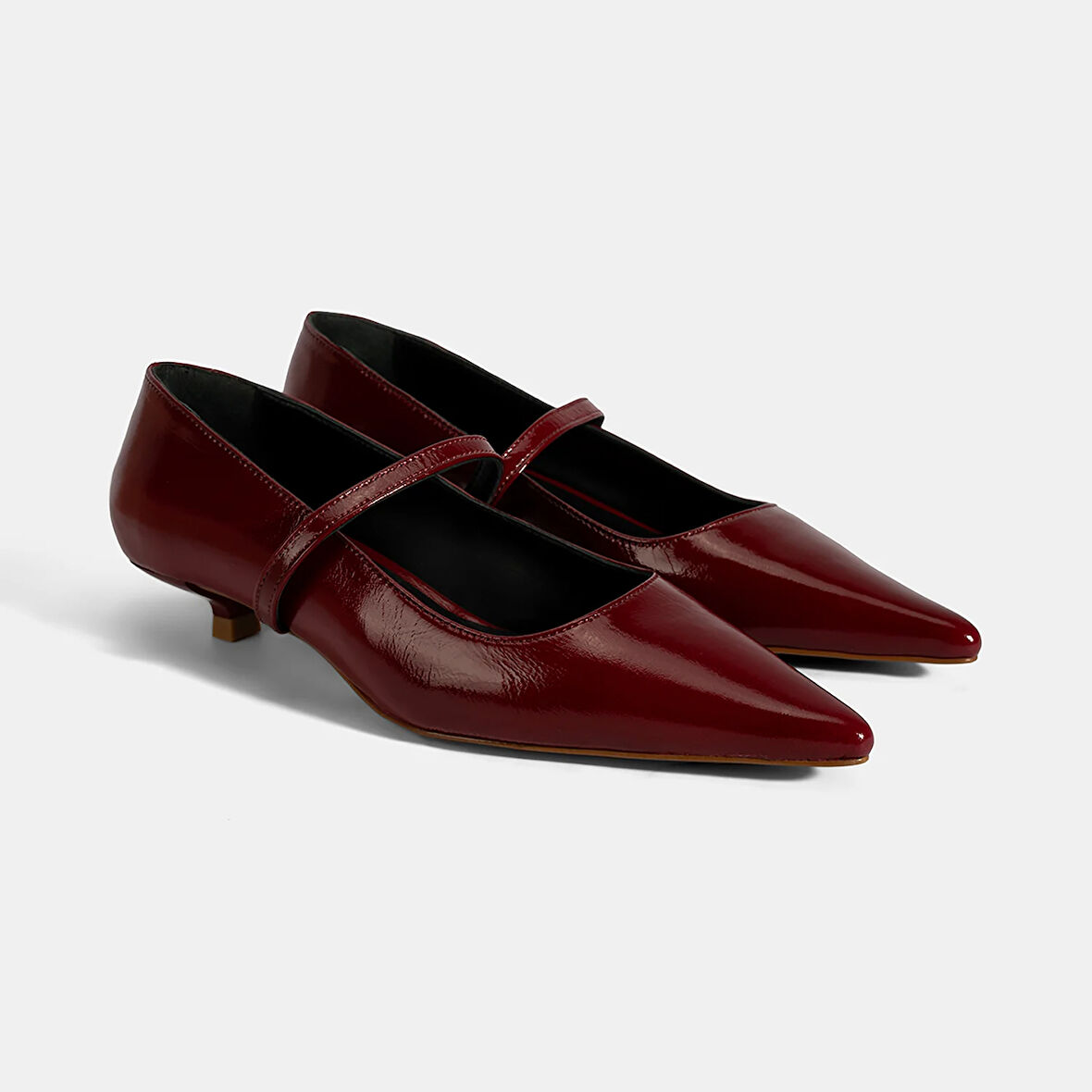 Kadın Bordo İnce Kısa Topuklu Deri Ayakkabı