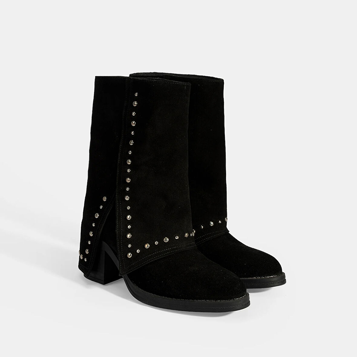 Kadın Siyah Zımba Detaylı Kalın Topuklu Süet Bot