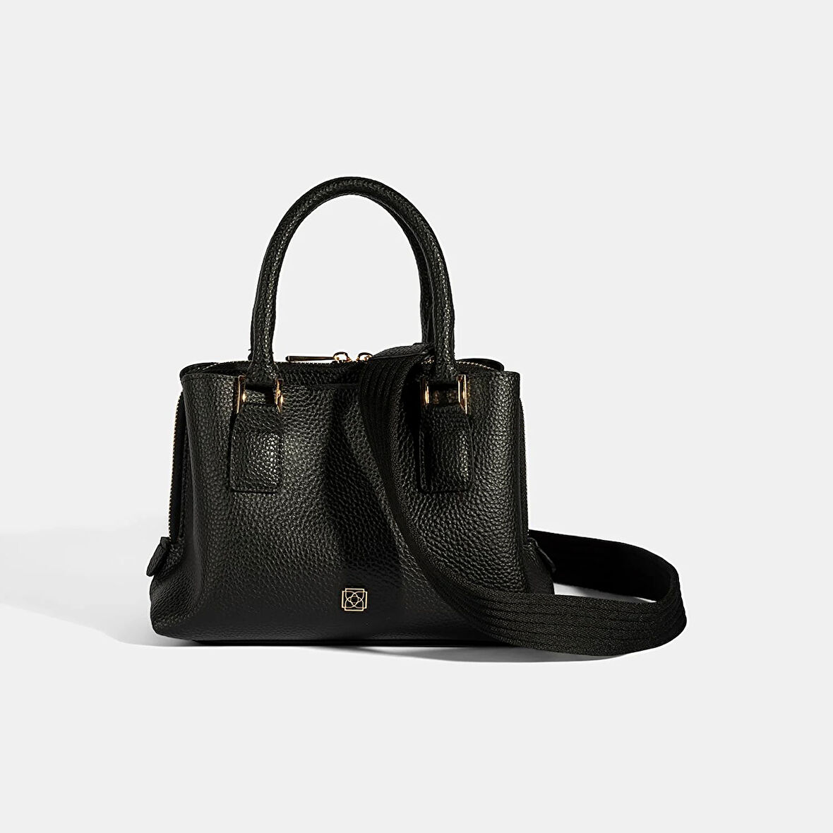 Kadın Siyah Omuz Askılı El Çantası