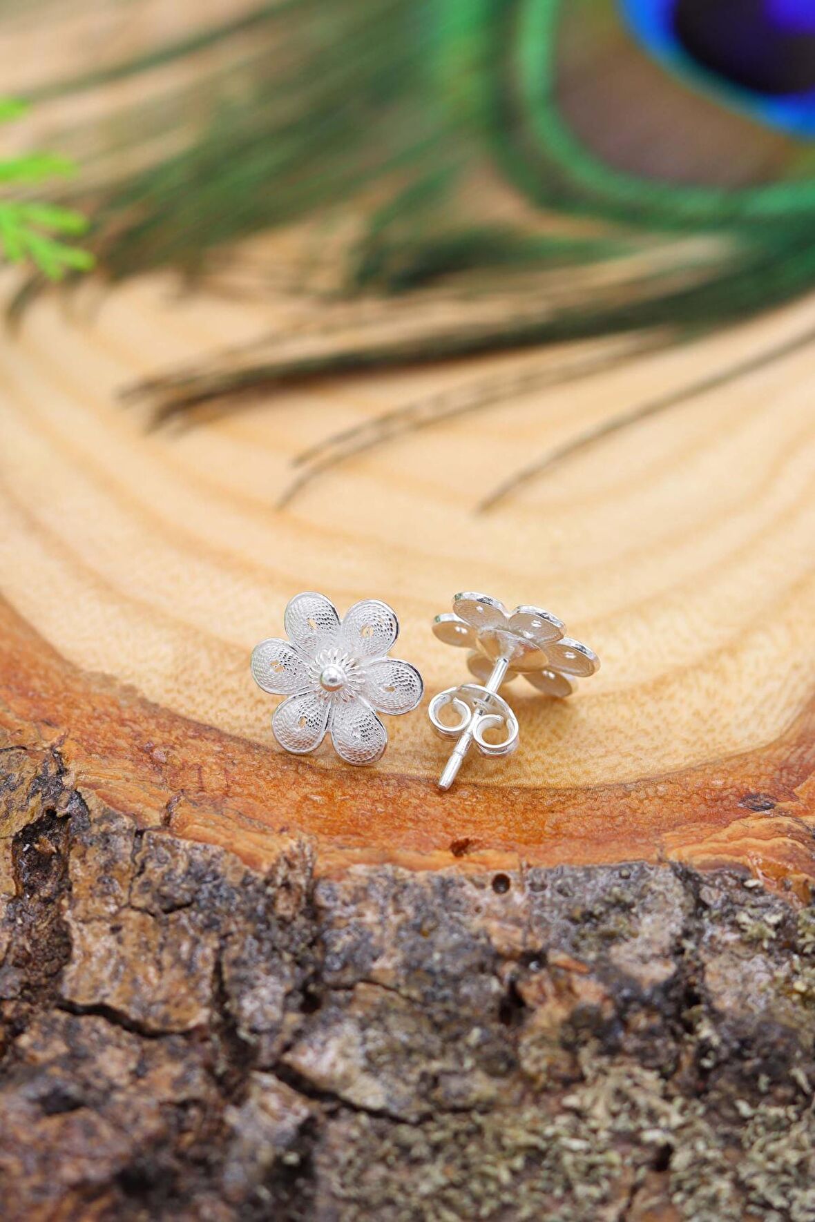 Telkari Açmış Papatya Model 925 Ayar Gümüş Kadın Küpe