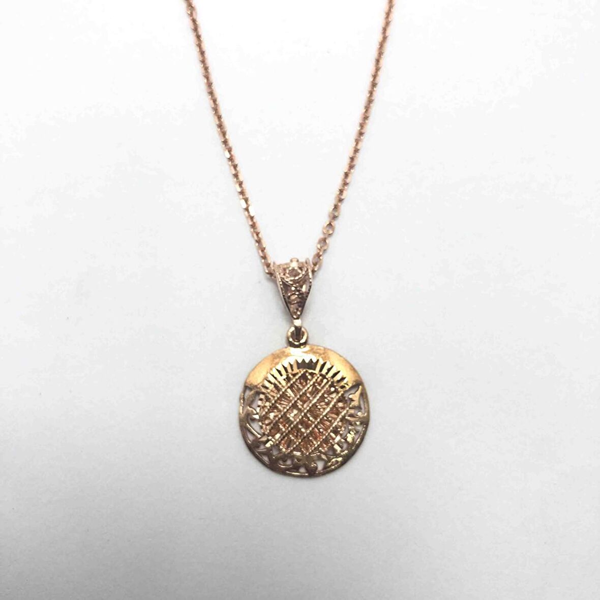 Yuvarlak Model Rose Kaplama 925 Ayar Gümüş Kadın Kolye