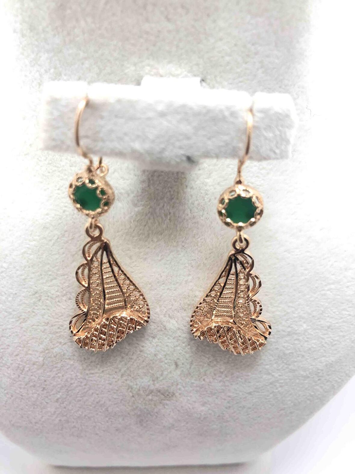 Zümrüt Taşlı Rose Kaplama Gümüş Kadın Küpe