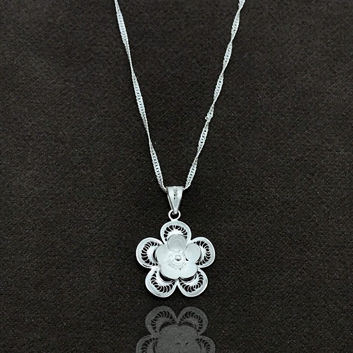 Çiçek Model Elişçiliği Telkari Gümüş Kadın Kolye