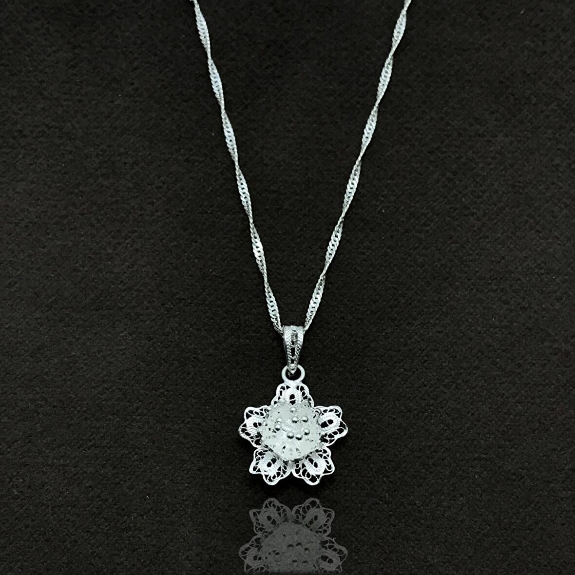 Yıldız Model Elişçiliği Telkari Gümüş Kadın Kolye