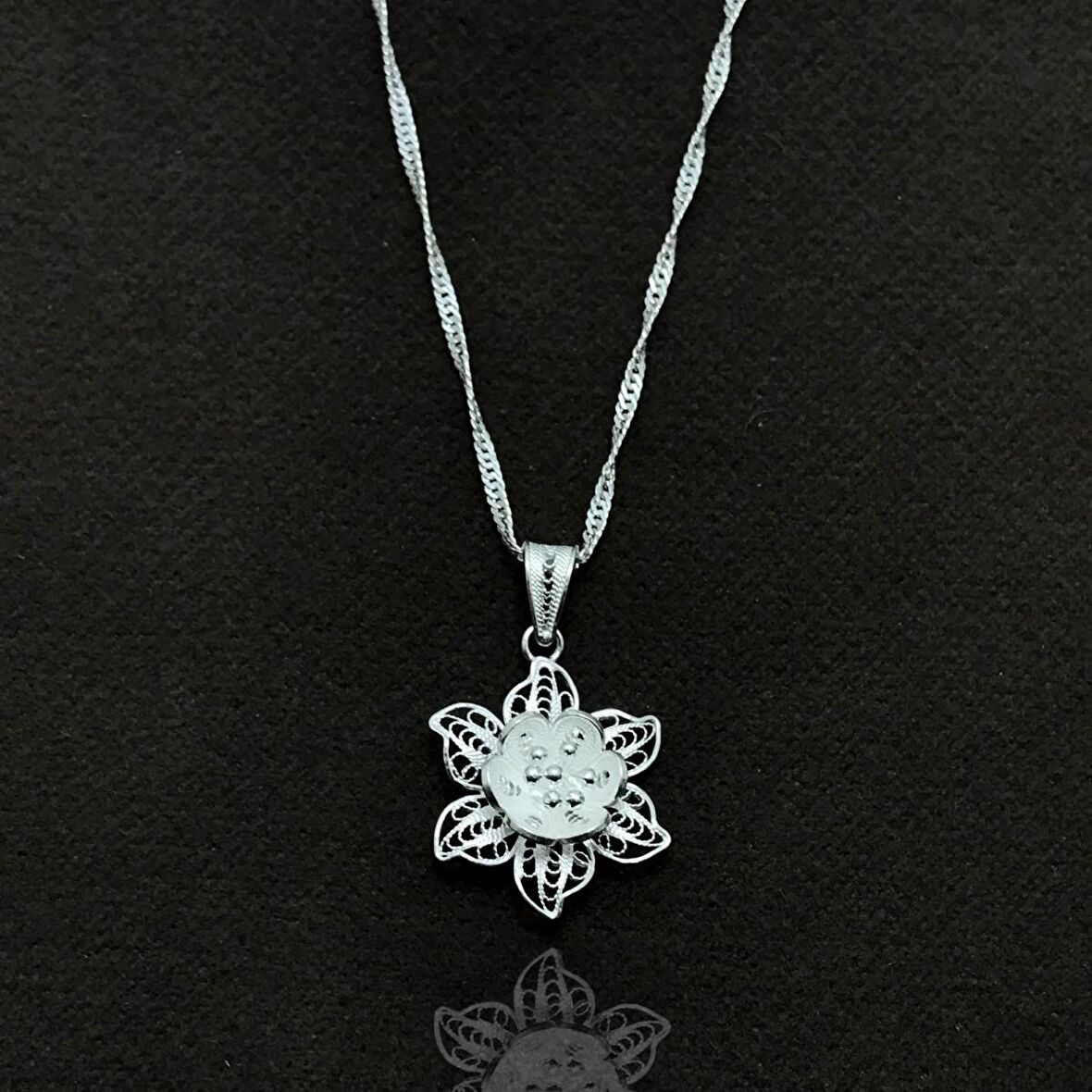 Yıldız Model Elişçiliği Telkari Gümüş Kadın Kolye