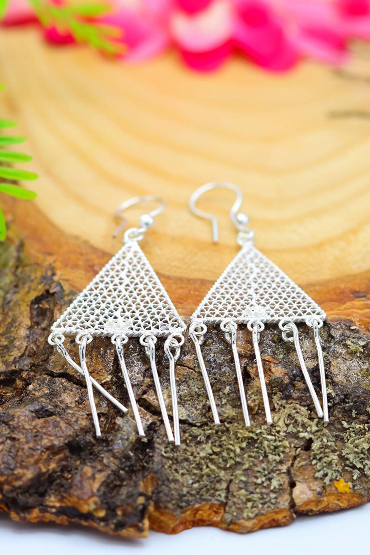 Piramit Tasarım Sallantılı Elişçiliği Telkari Gümüş Kadın Küpe