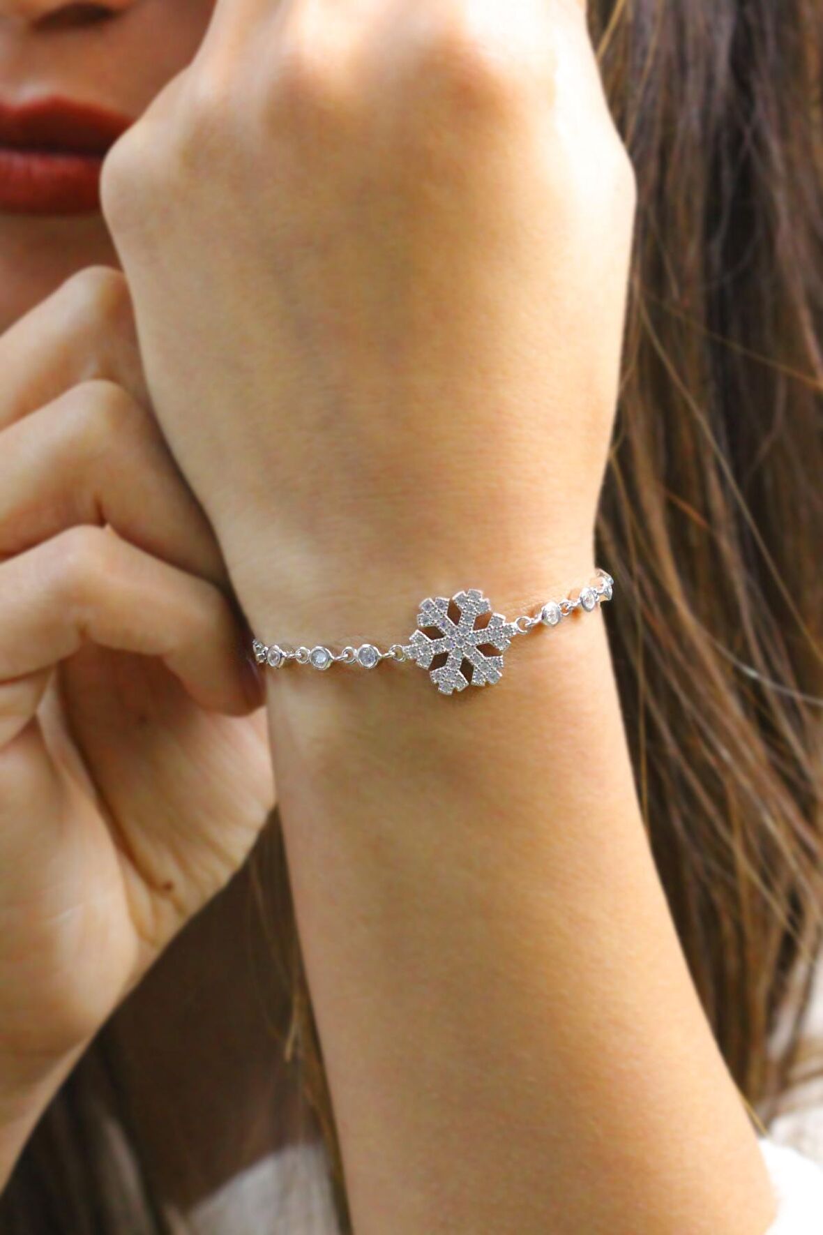 Zirkon Taşlı Kartanesi Model Gümüş Bileklik