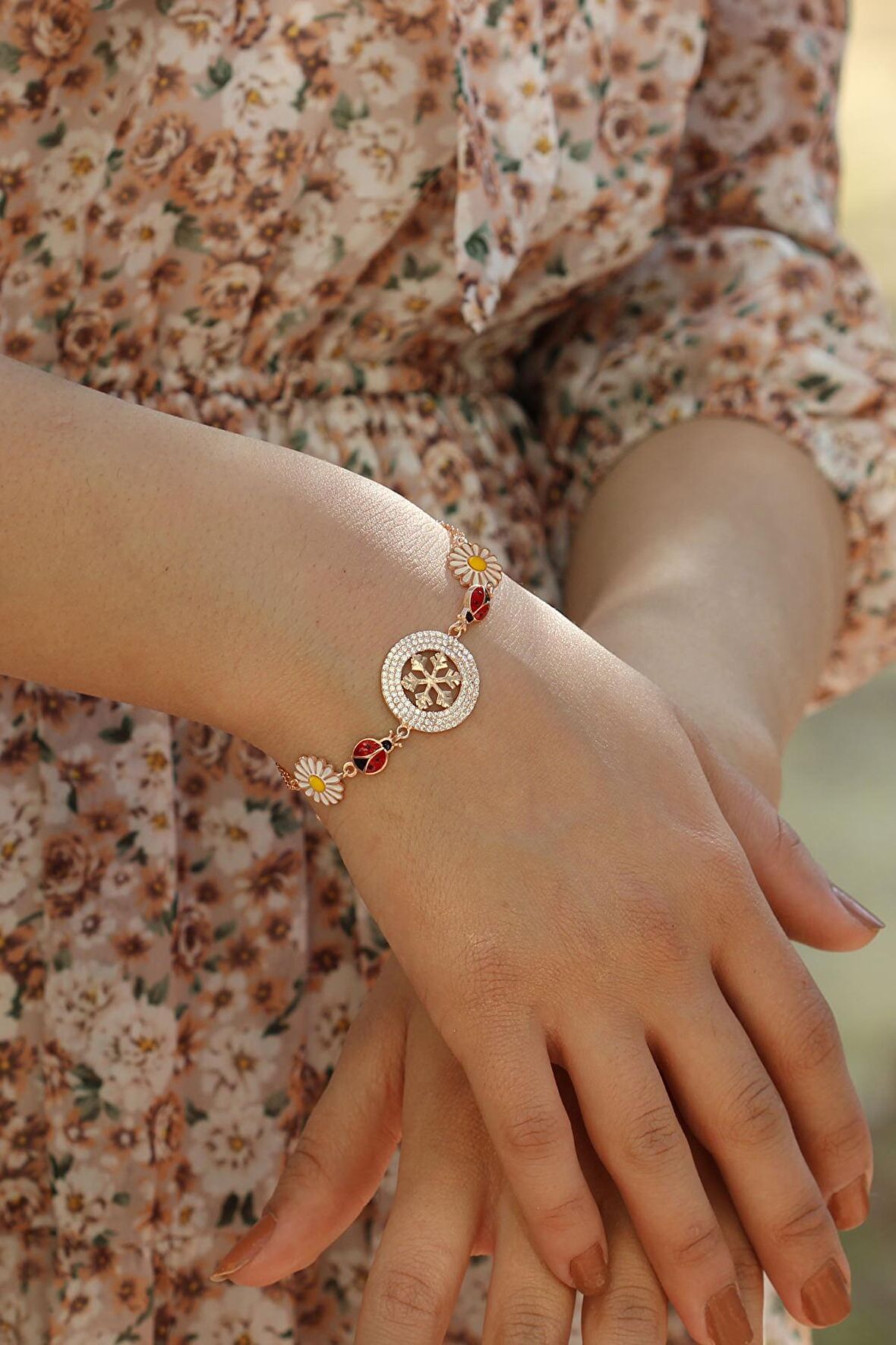 Kar Tanesi Model Rose Kaplama Bayan Gümüş Bileklik