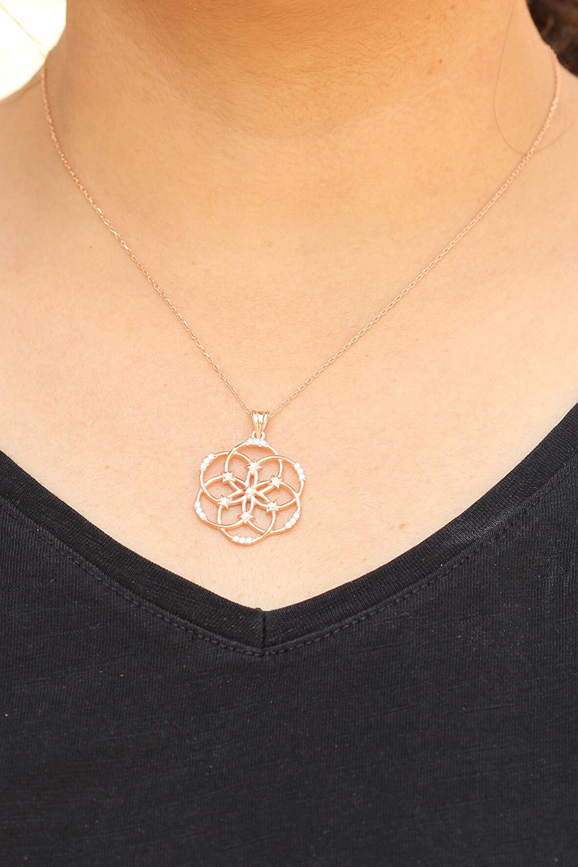 Yaşam Çiçeği Zirkon Taşlı Rose Kaplama Gümüş Kolye