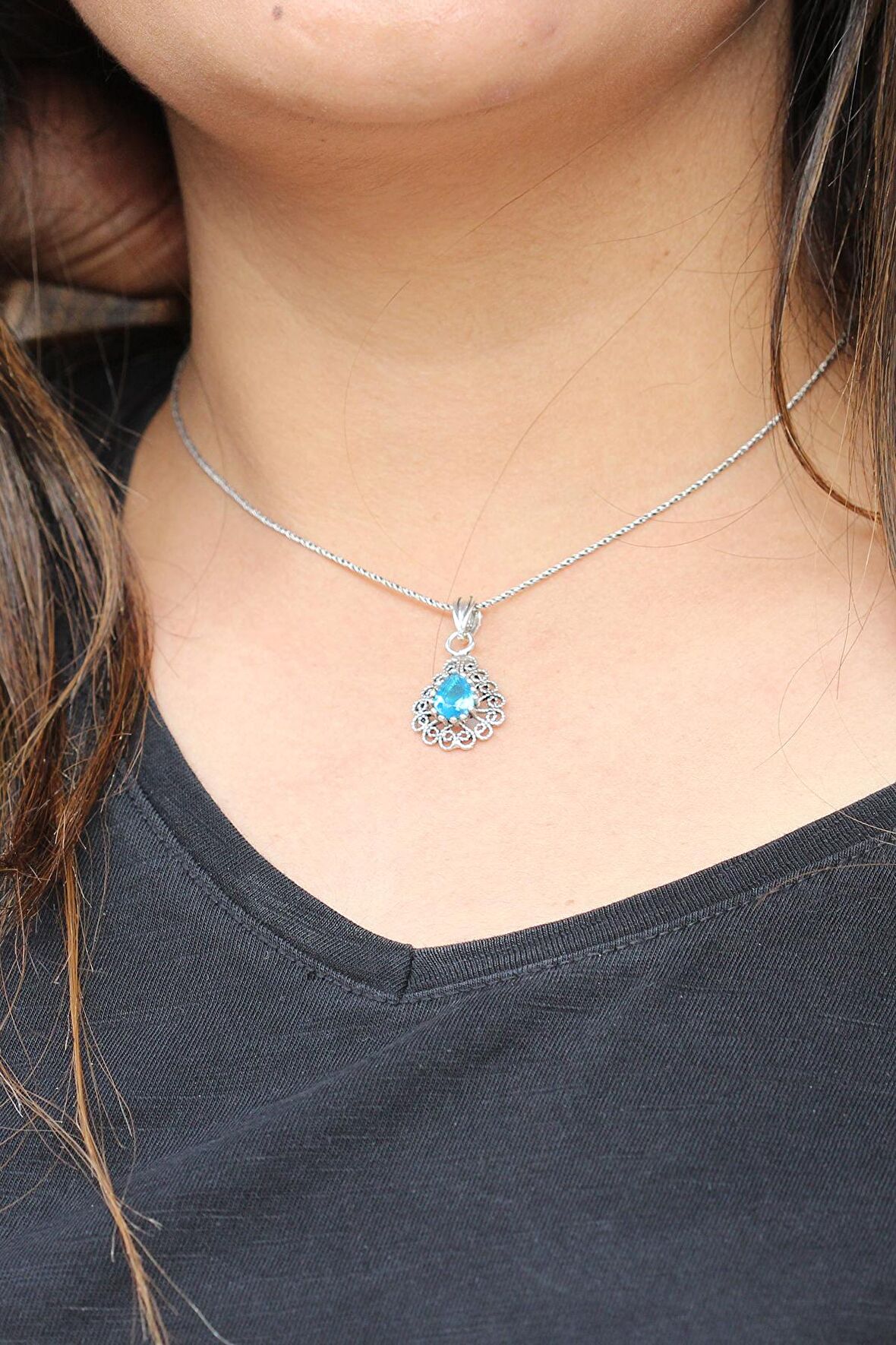 Akuamarin Taşlı Damla Model Oksitli Telkari Gümüş Kolye