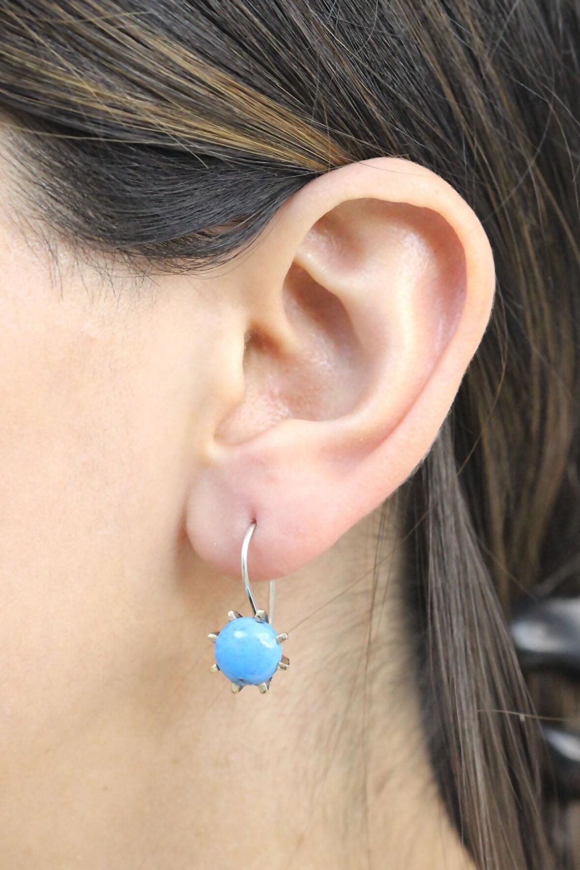 Firuze Taşlı Otantik Kadın Gümüş Küpe