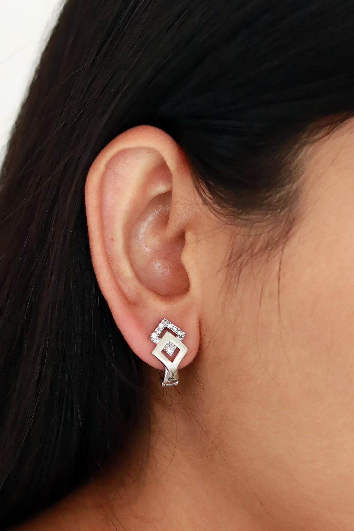 Kare Tasarım Zirkon Kadın Gümüş Küpe