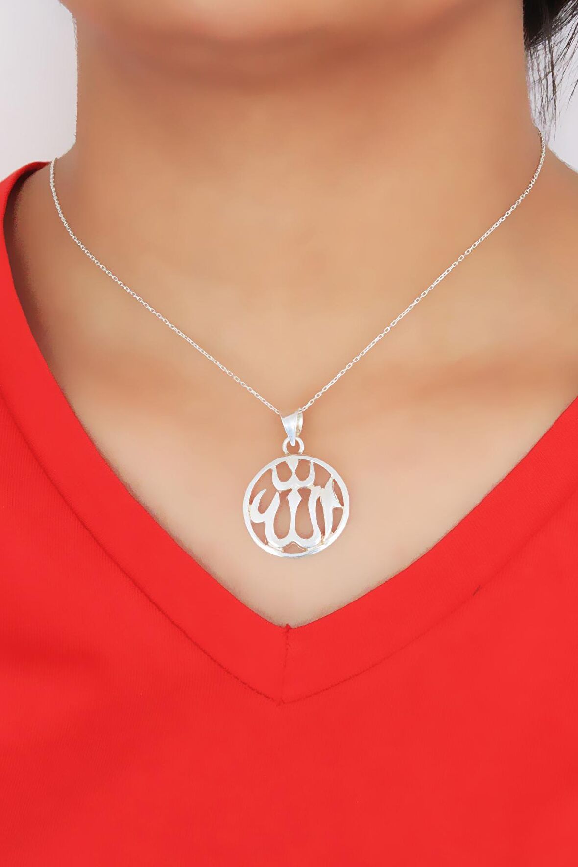 Allah C.C Yazılı Kadın Gümüş Kolye