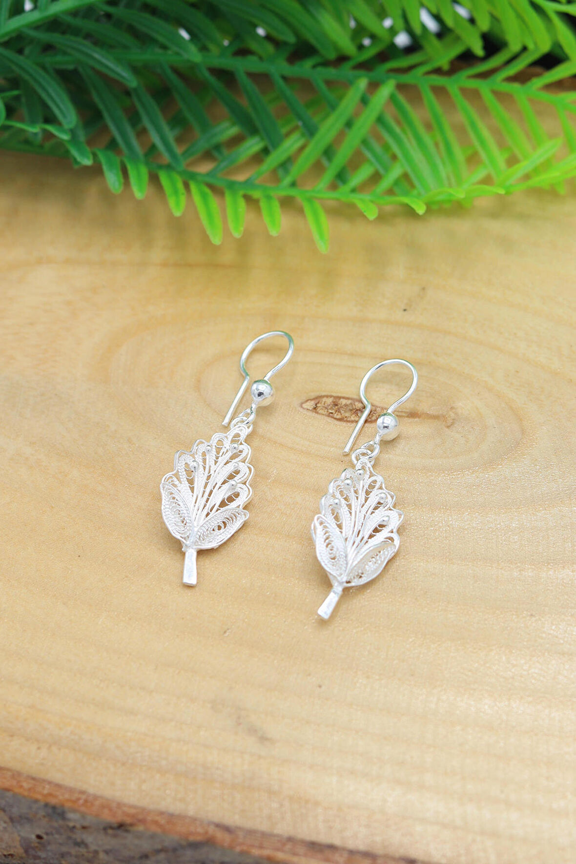 Yaprak Model Telkari Kadın Gümüş Küpe 201022156