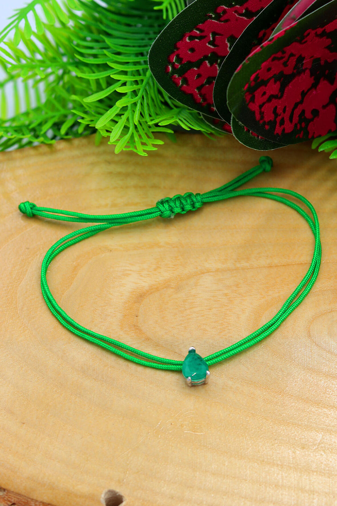 Zümrüt Taşlı Asansörlü Kadın Gümüş Bileklik 201022206