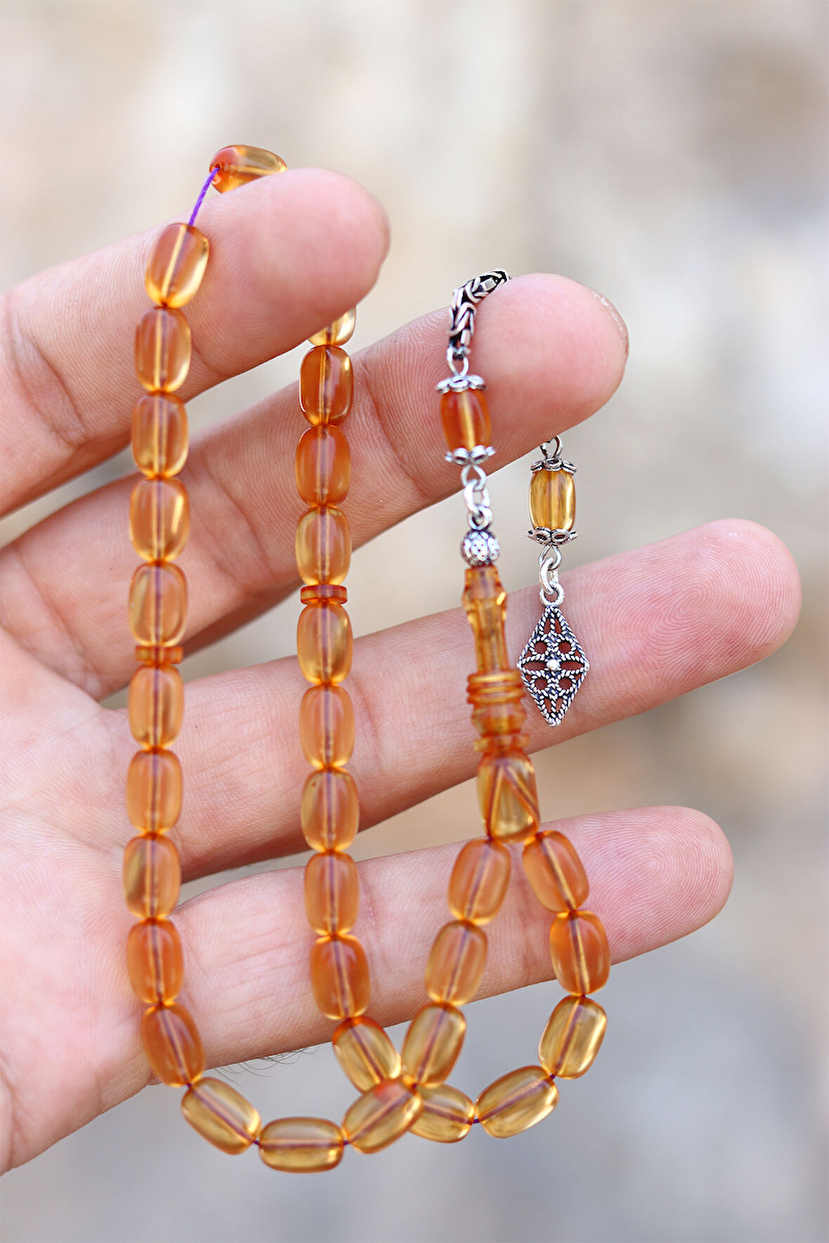 Şeffaf Sarı Kapsül Kesim Gümüş Püsküllü Ateş Kehribar Tesbih 201024408