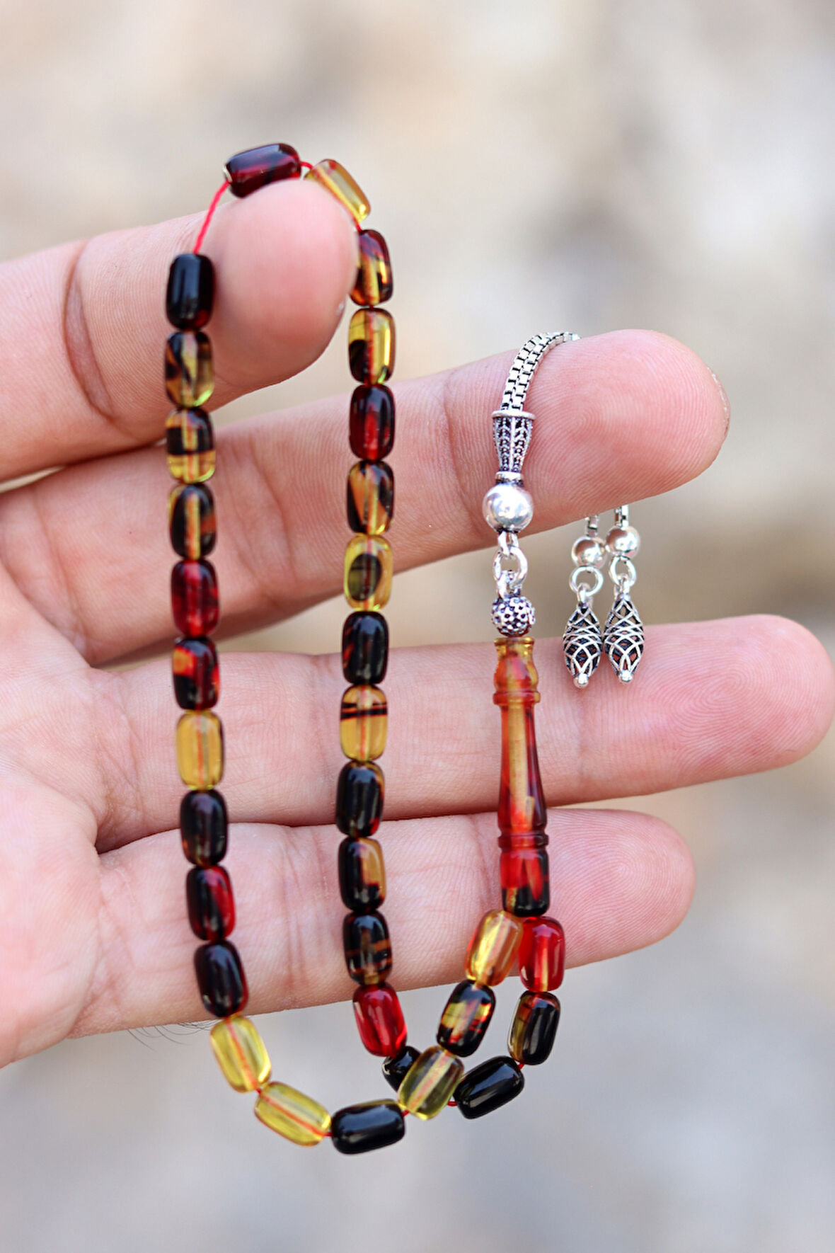 Hareli Sarı Siyah Kapsül Kesim Gümüş Püsküllü Ateş Kehribar Tesbih 201024409