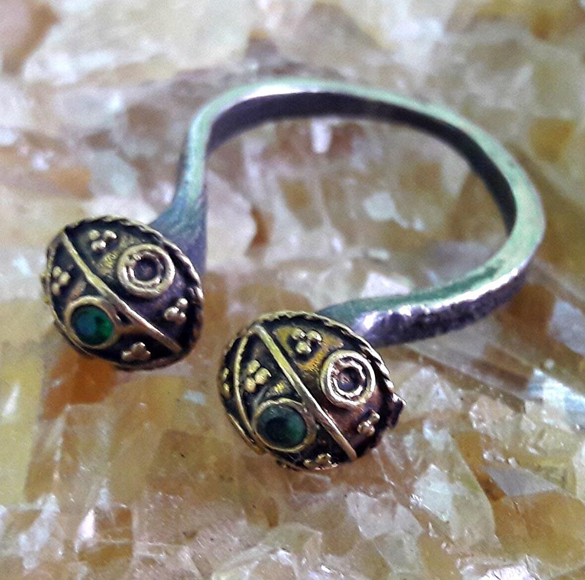 Zümrüt Taşlı Çift Model Gümüş Kadın Otantik Yüzük