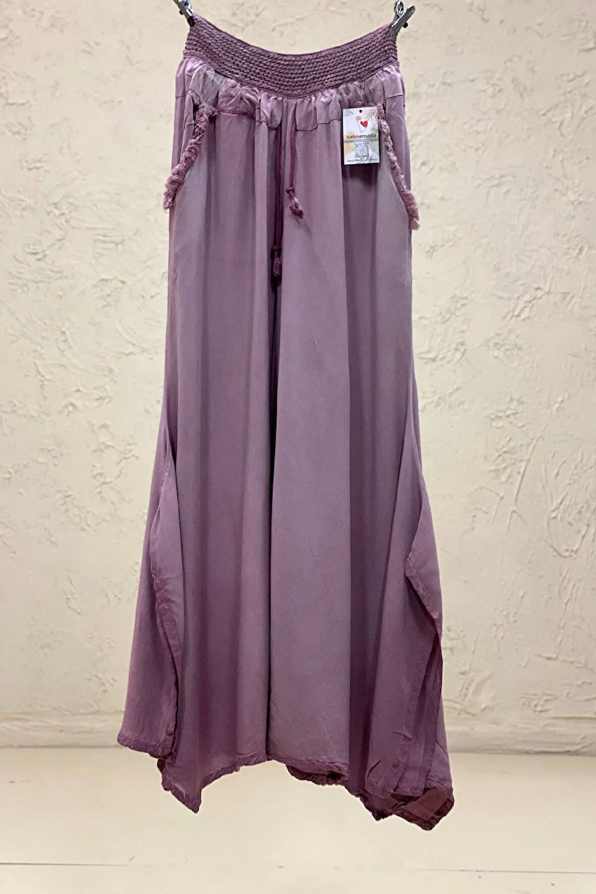 Bel Dantel Kopenaklı Cep Püsküllü Bol Paça Vual Pantolon