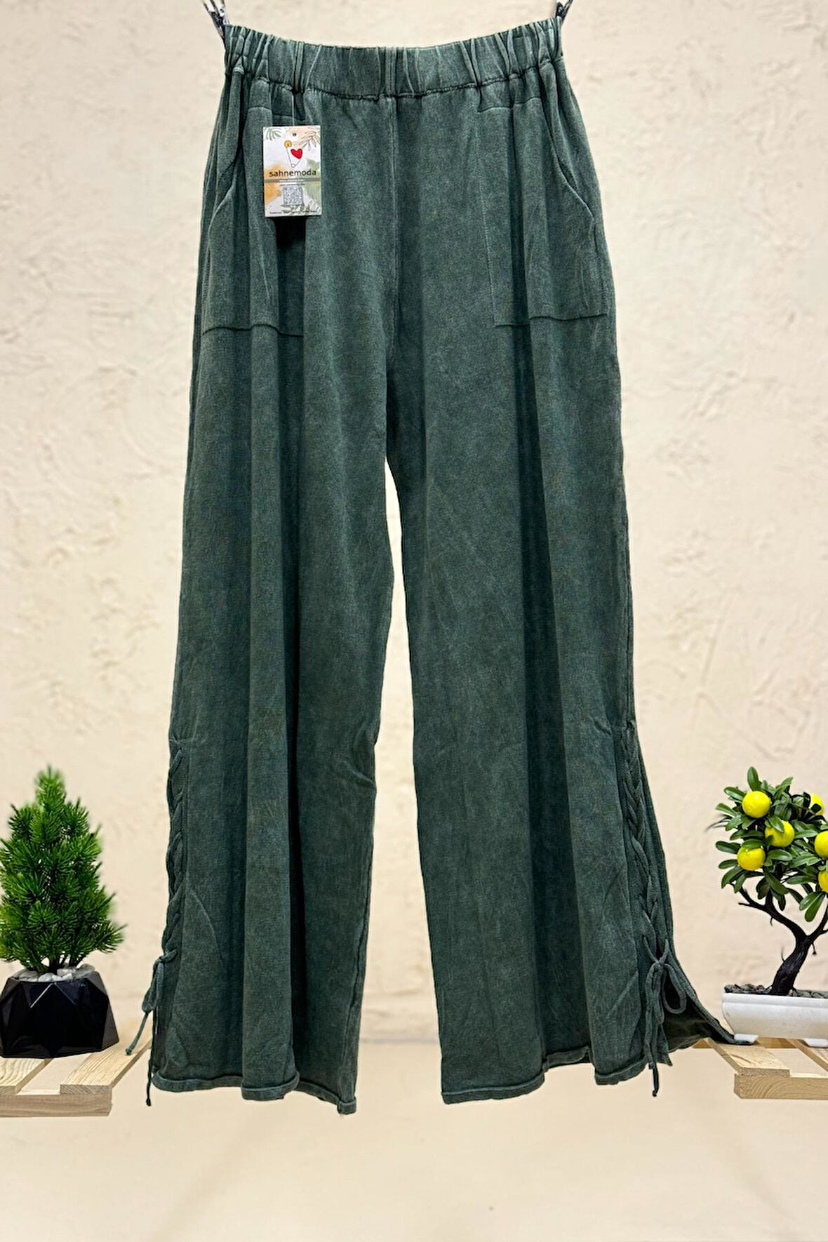Paça İpli Bel Lastikli Bol Paça Triko Pantolon