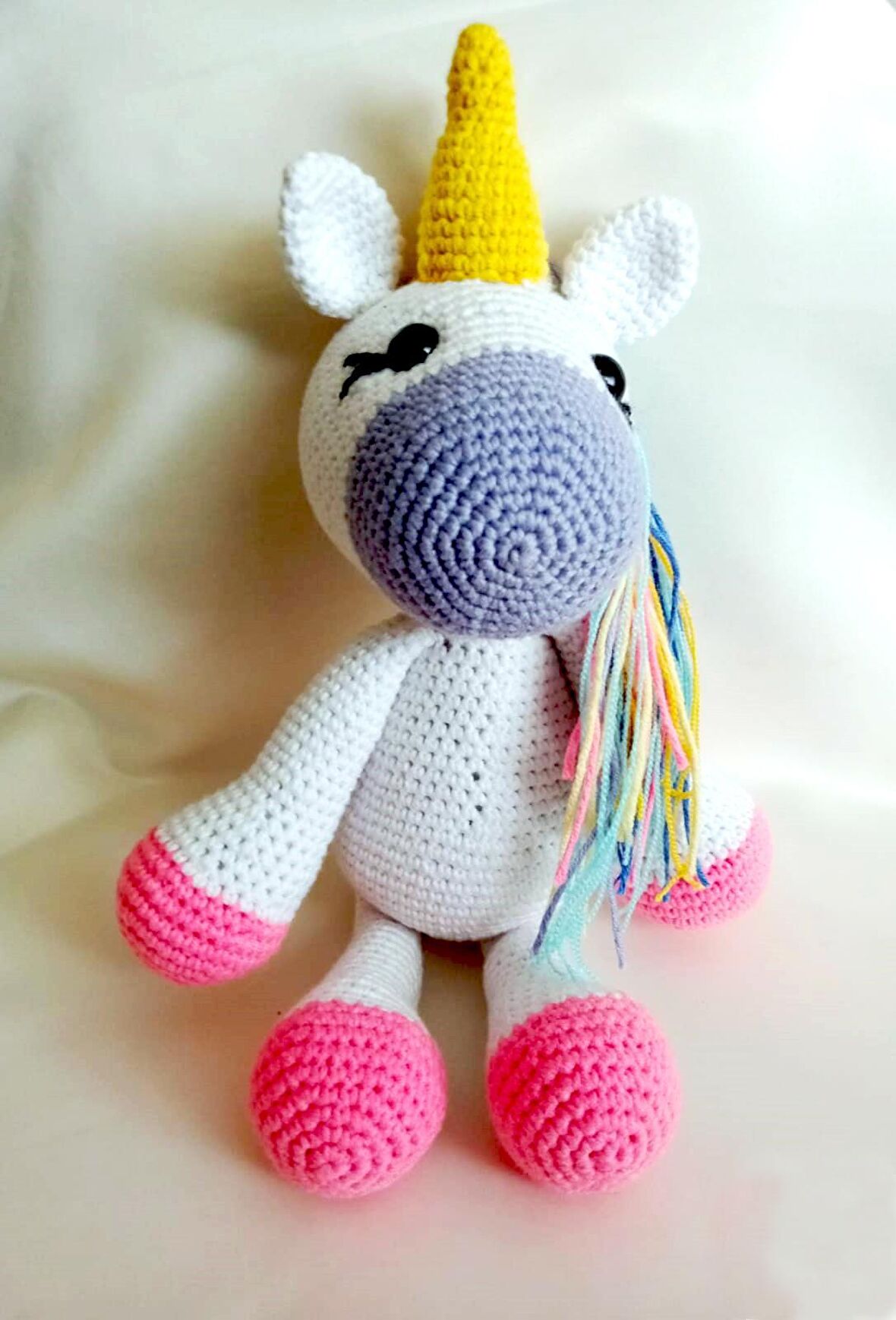 Amigurumi Gökkuşağı Unicorn Sağlıklı Oyuncak El Örgüsü