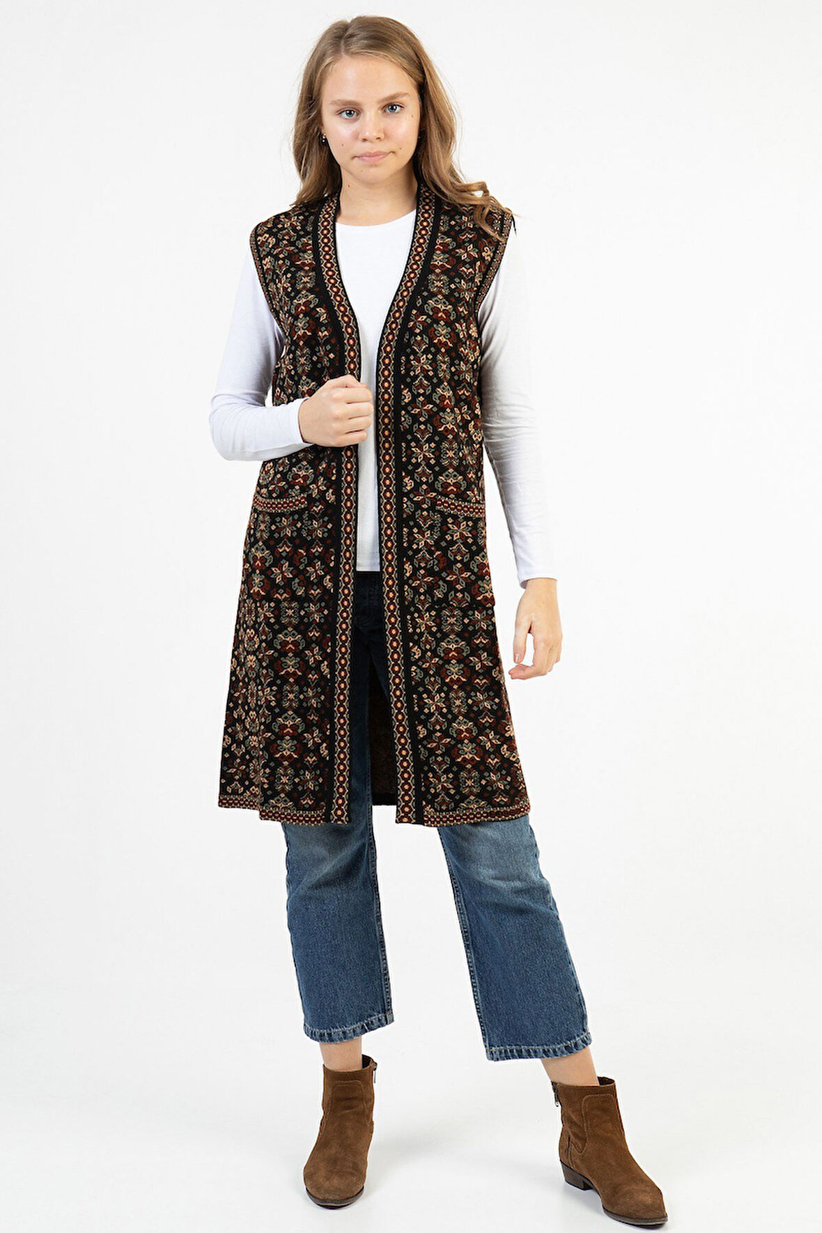 Kadın Çok Renkli Çiçek Desenli Cepli Uzun Kilim Yelek