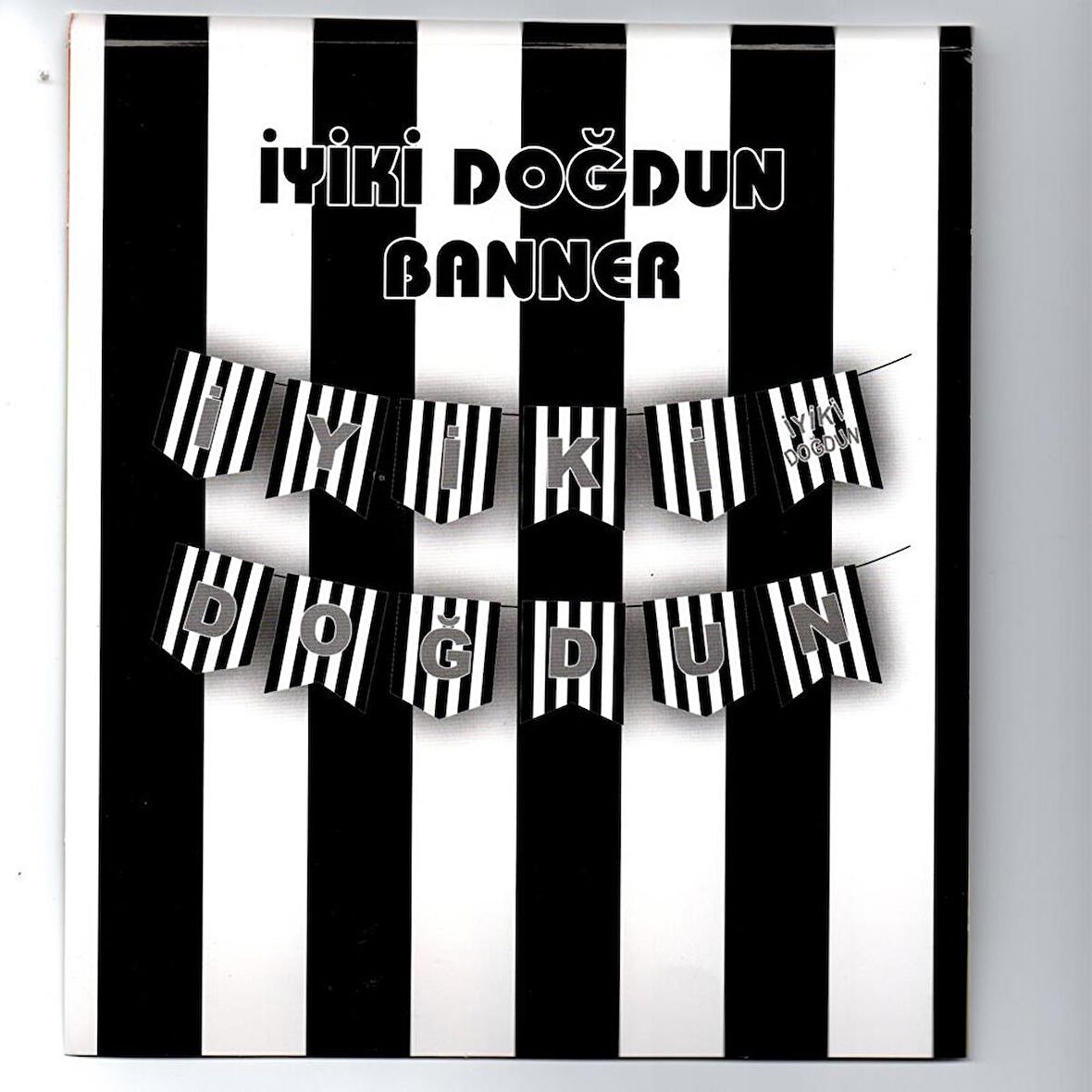 Siyah Beyaz Taraftar Temalı İyiki Doğdun Banner