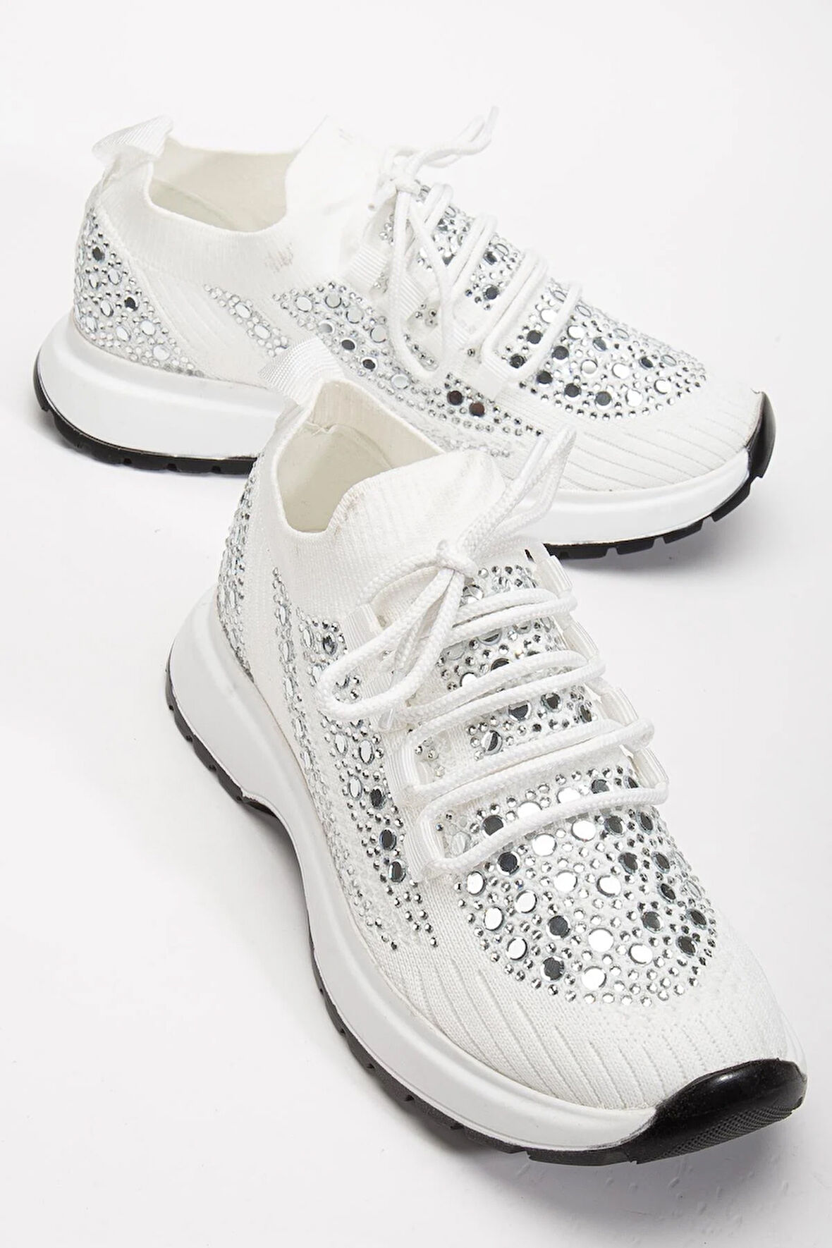 Kadın Spor Ayakkabı Beyaz Triko Taş Döşemeli Kalın Taban