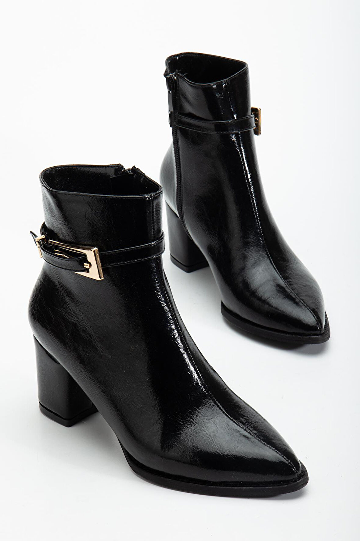 Siyah Kadın Topuklu Bot Kırışık Rugan Sivri Kalıp Tan Tokalı