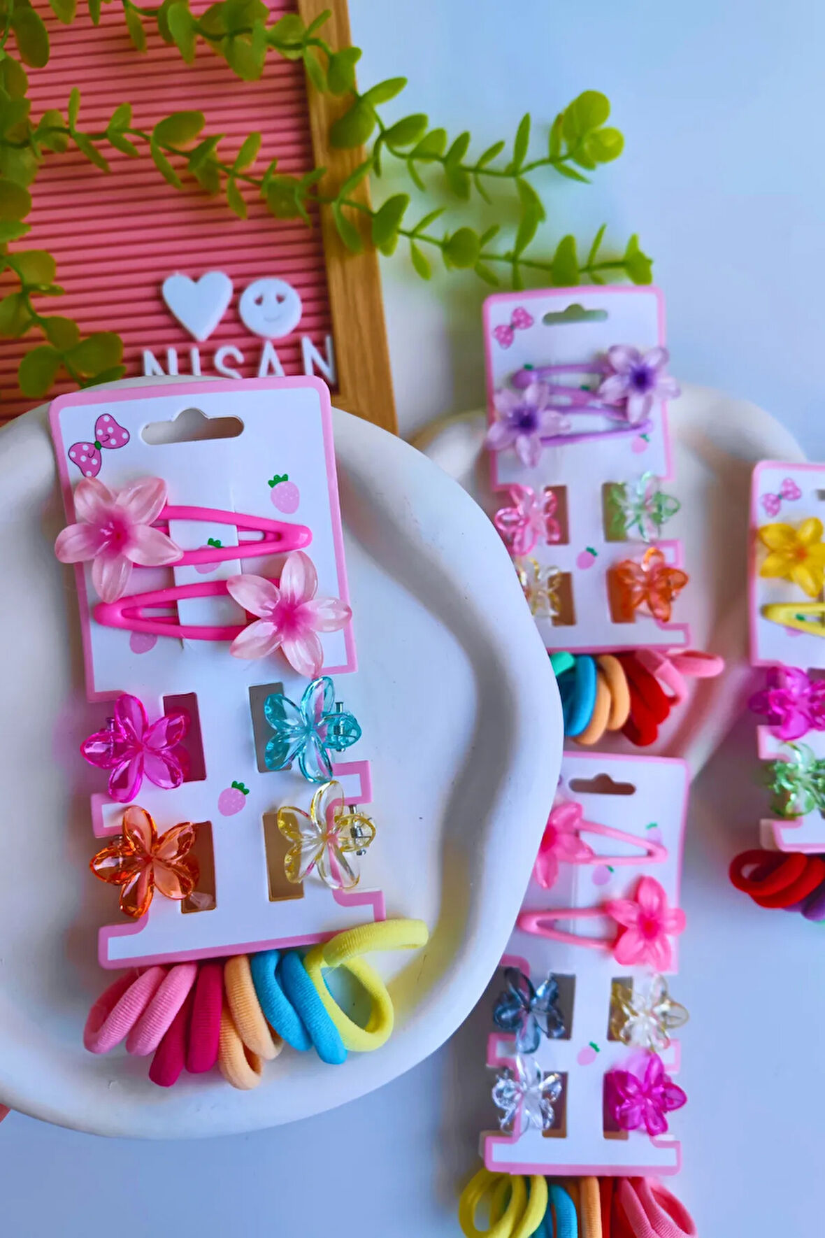 Manolya Figürlü Toka Seti(2 Adet Çıtçıt-4 Adet Mandal -10 Adet Kalın Lastik)