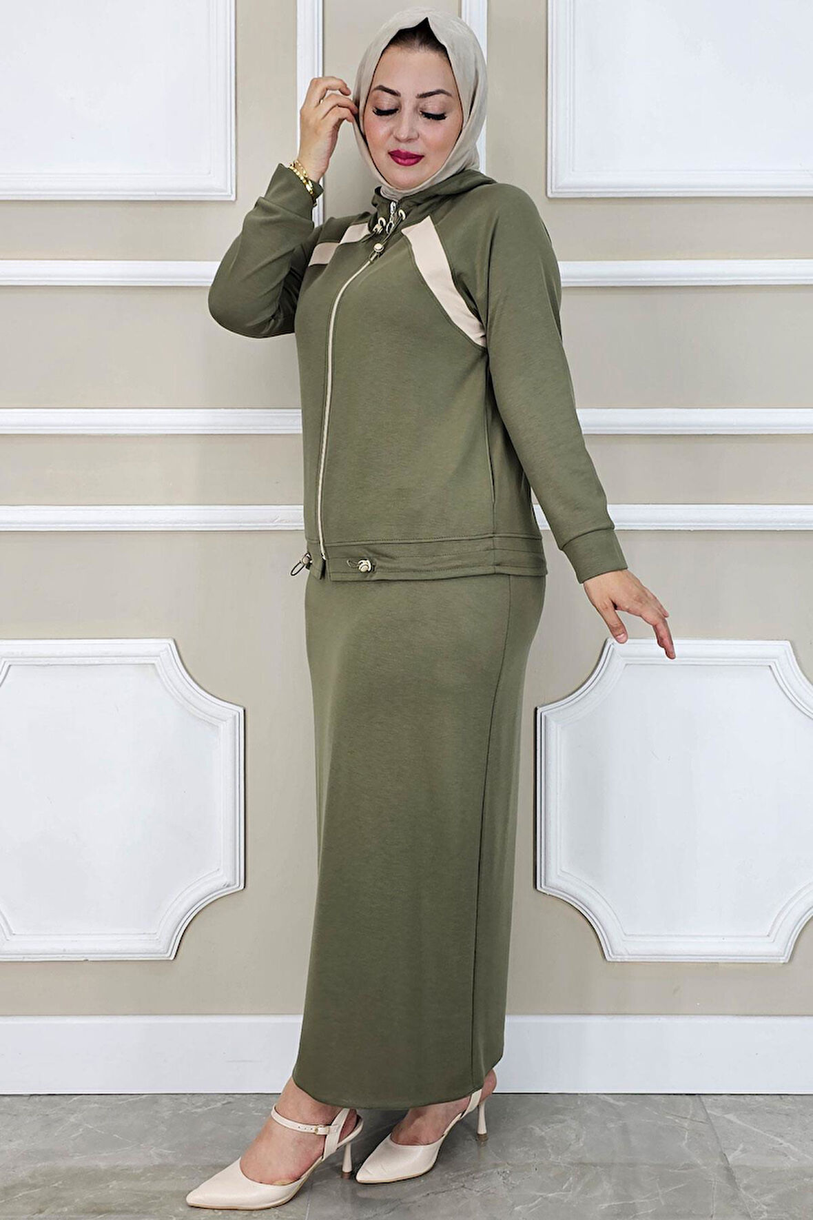 KADIN KOMBİNLİ TESETTÜR TAKIM