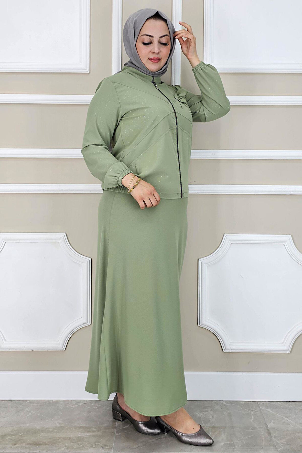 KADIN TAŞ DETAYLI SİMLİ TESETTÜR TAKIM