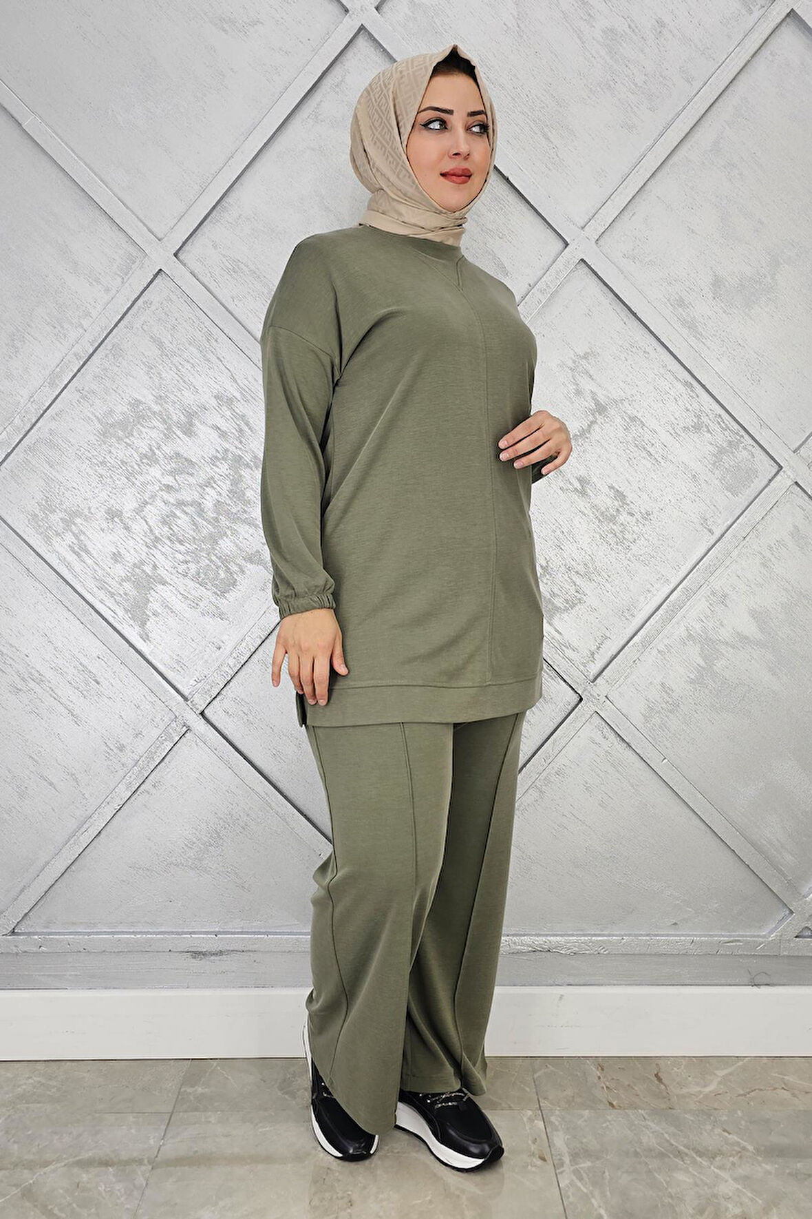 KADIN KOL LASTİKLİ TESETTÜR TAKIM