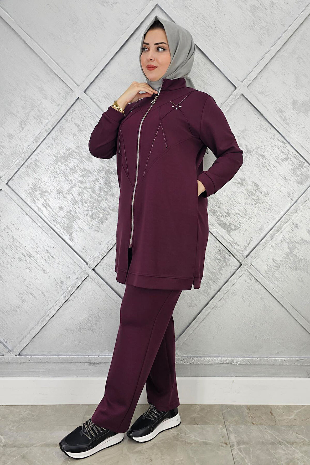 KADIN TAŞ DETAYLI FERMUARLI TESETTÜR TAKIM