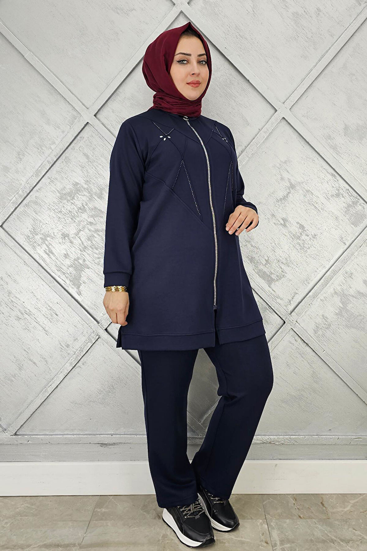 KADIN TAŞ DETAYLI FERMUARLI TESETTÜR TAKIM