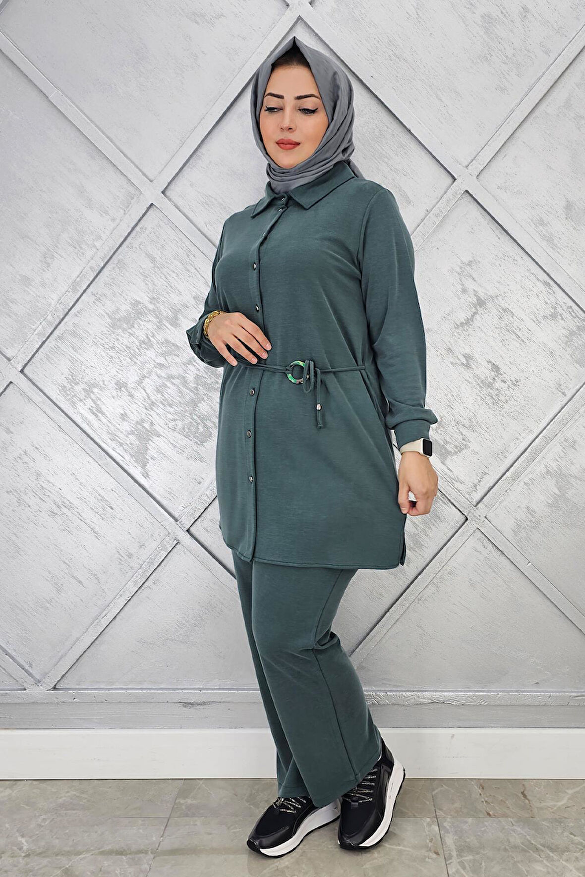 KADIN BELİ KEMER DETAYLI TESETTÜR TAKIM