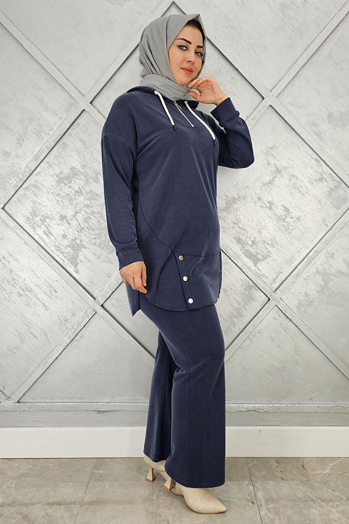 KADIN ÇIT ÇIT DETAYLI TESETTÜR TAKIM