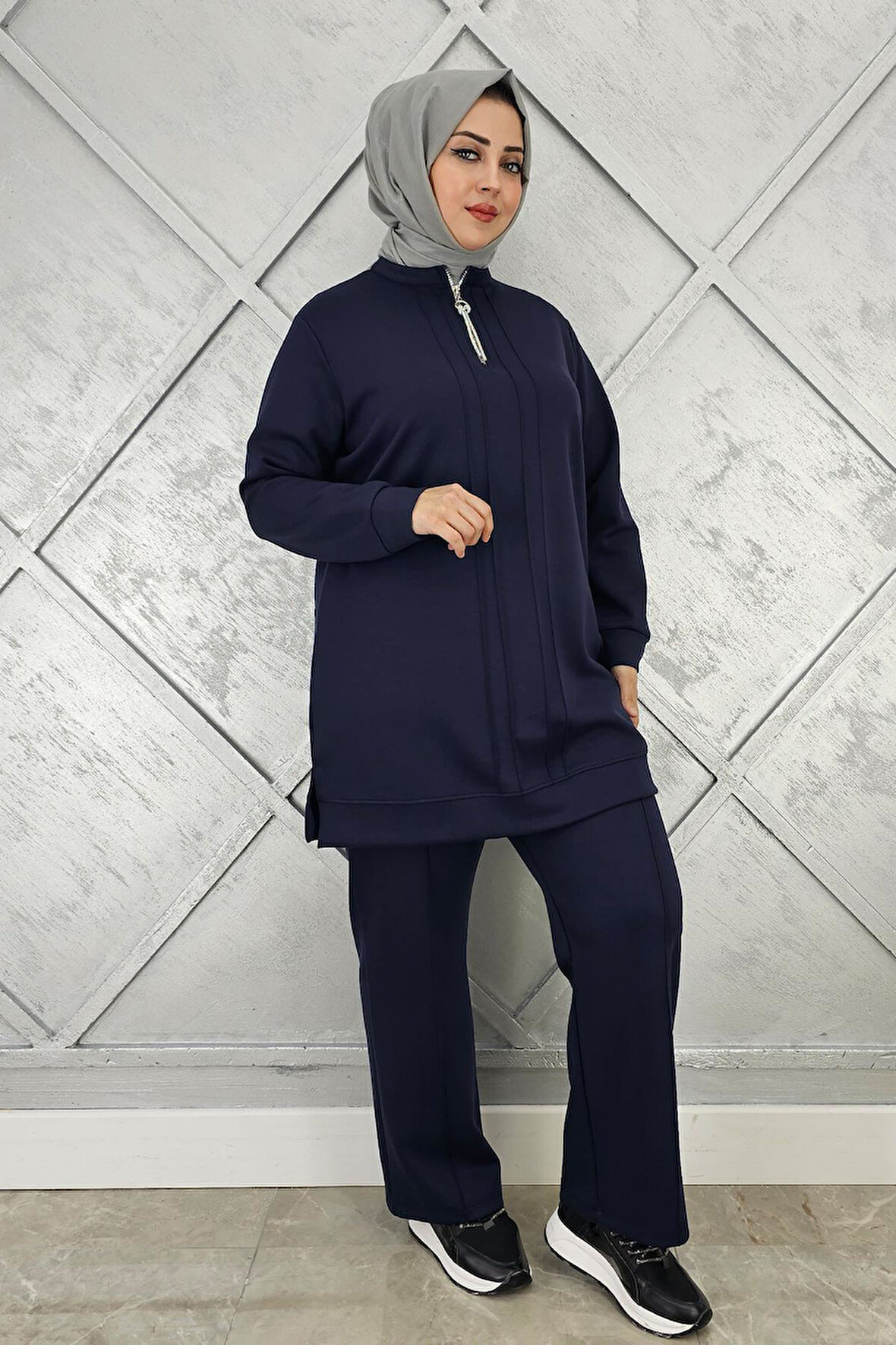 KADINFERMUAR DETAYLI TESETTÜR TAKIM