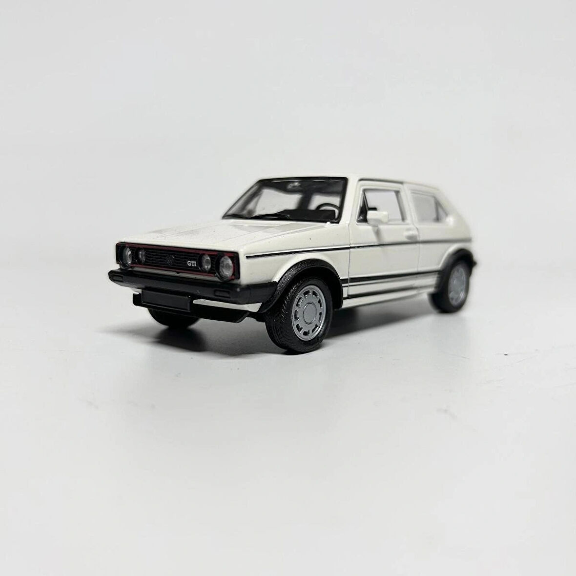 Welly VW Golf 1  1/36