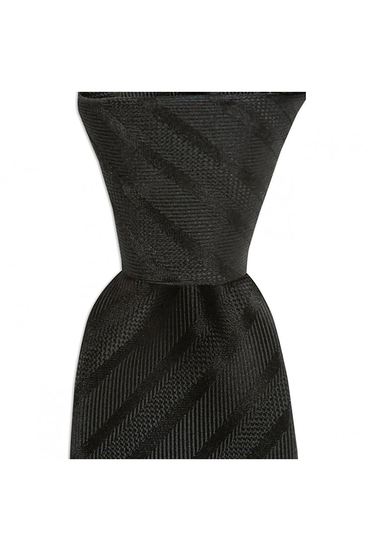 Siyah çizgili 7,5 cm genişliğinde ipek kravat