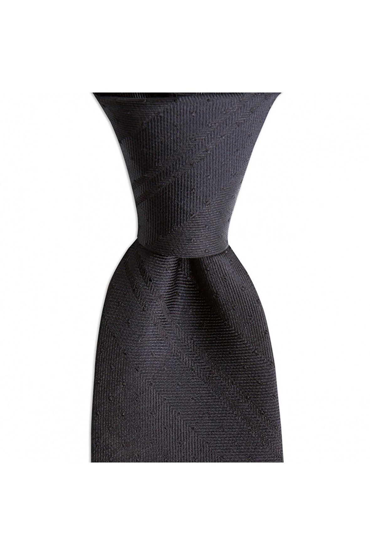 Siyah desenli 7,5 cm genişliğinde ipek kravat