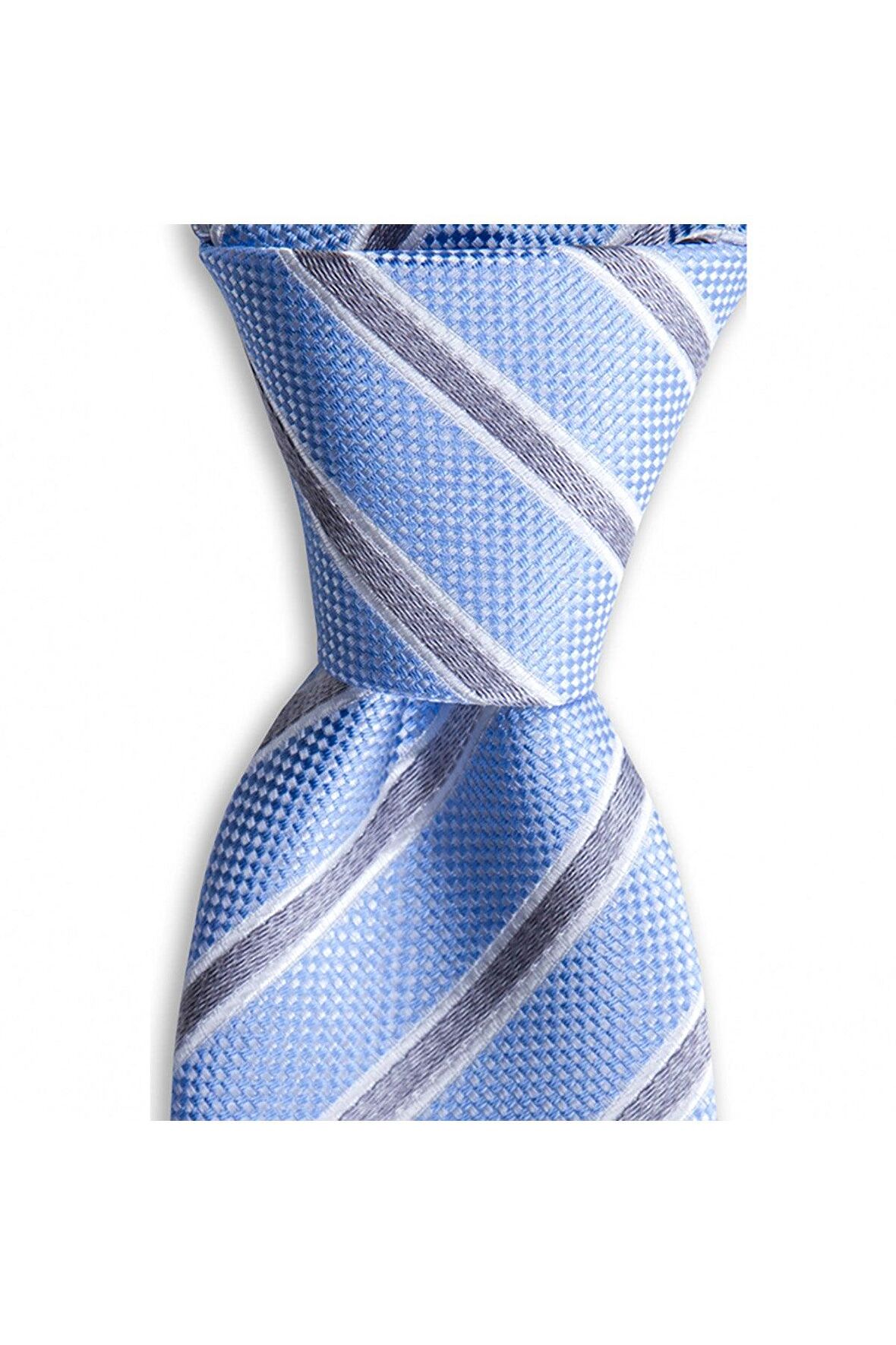 Açık mavi çizgili 7,5 cm genişliğinde ipek kravat