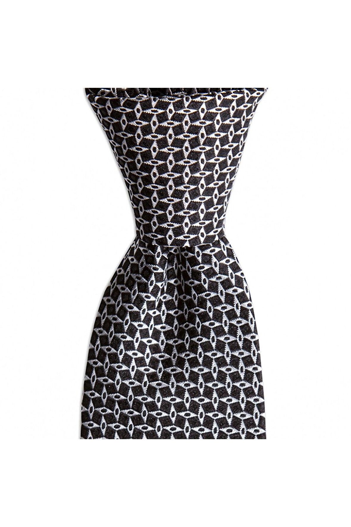 Siyah desenli 7,5 cm genişliğinde ipek kravat